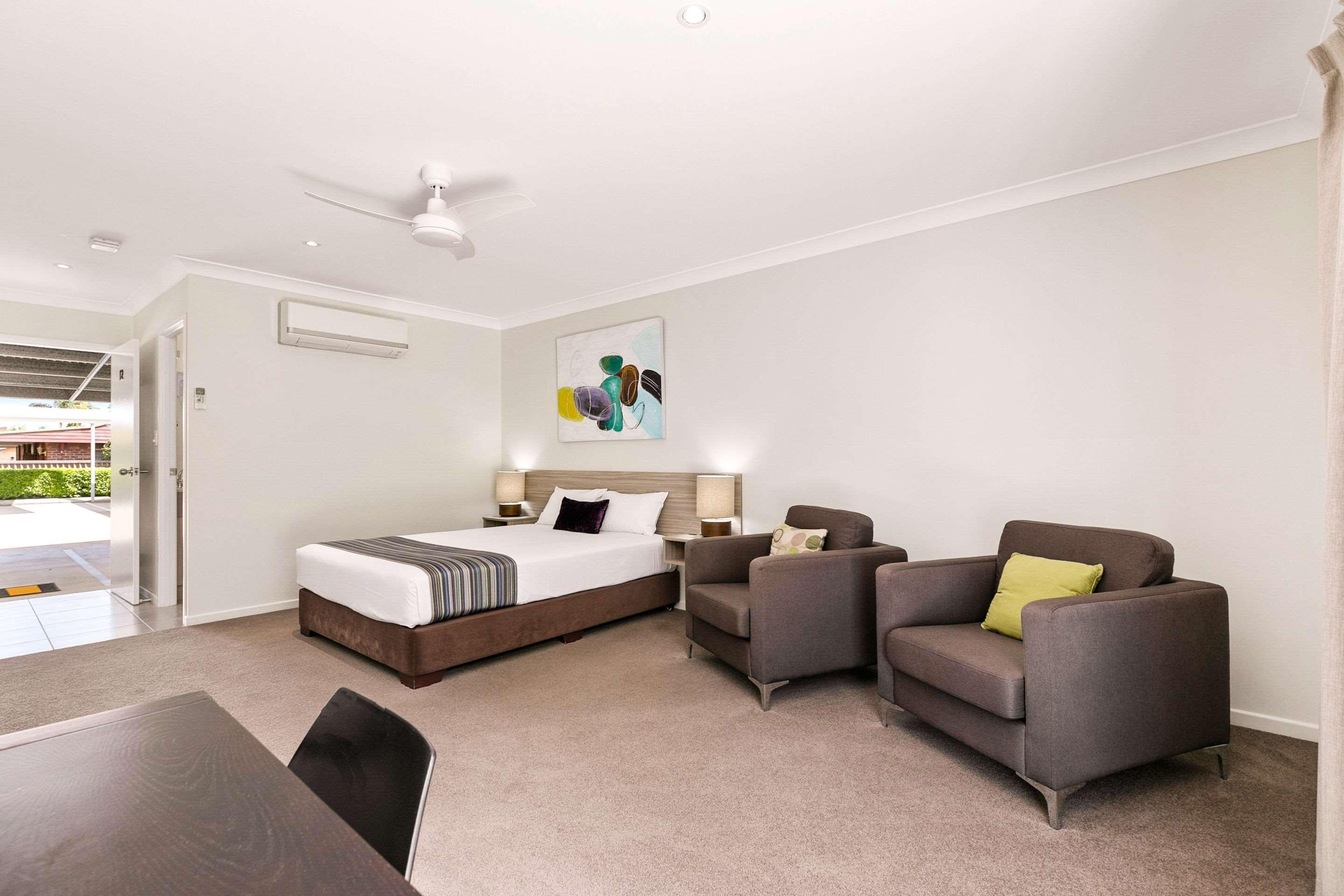Beachside Boutique Motel Mackay Exteriör bild