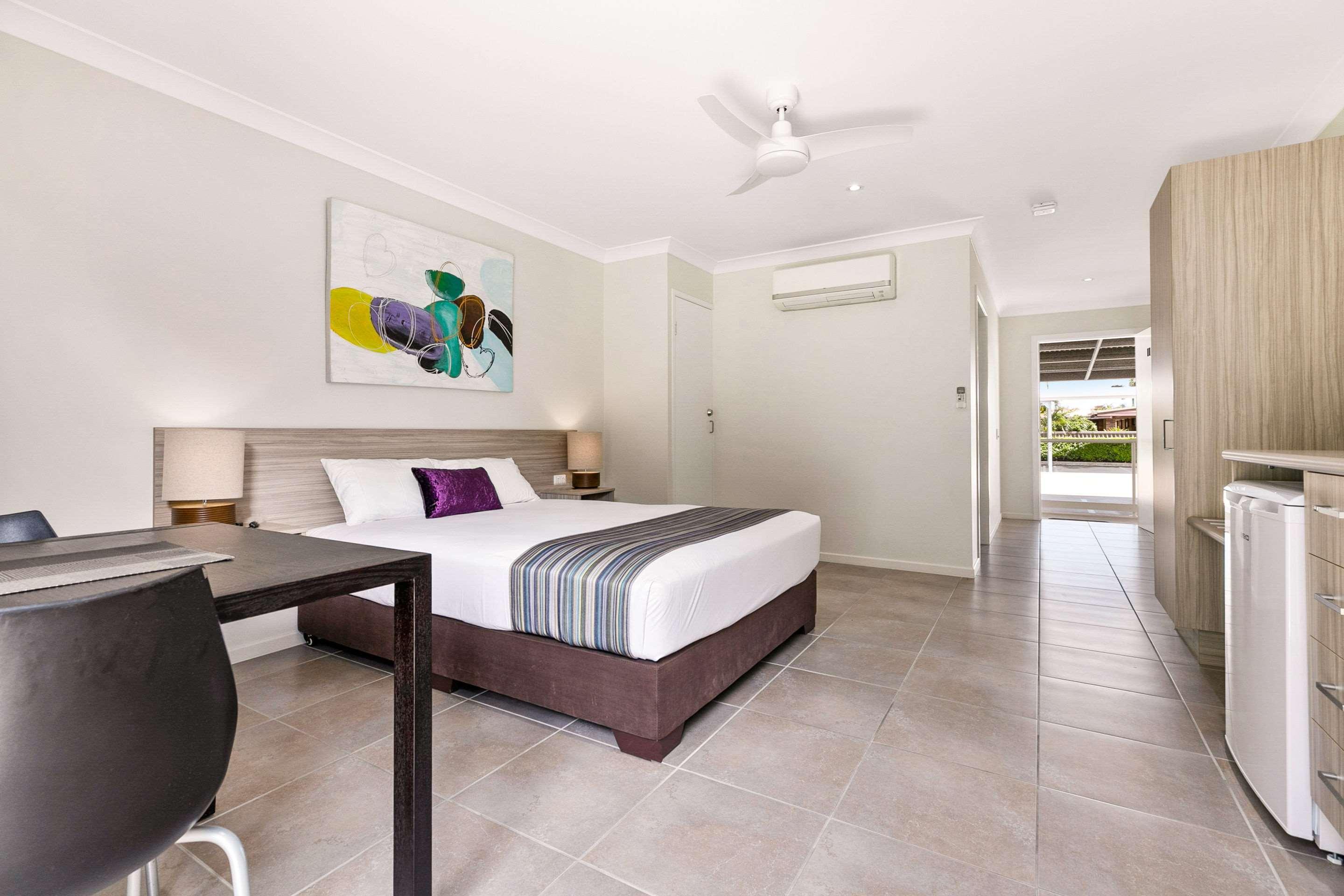 Beachside Boutique Motel Mackay Exteriör bild