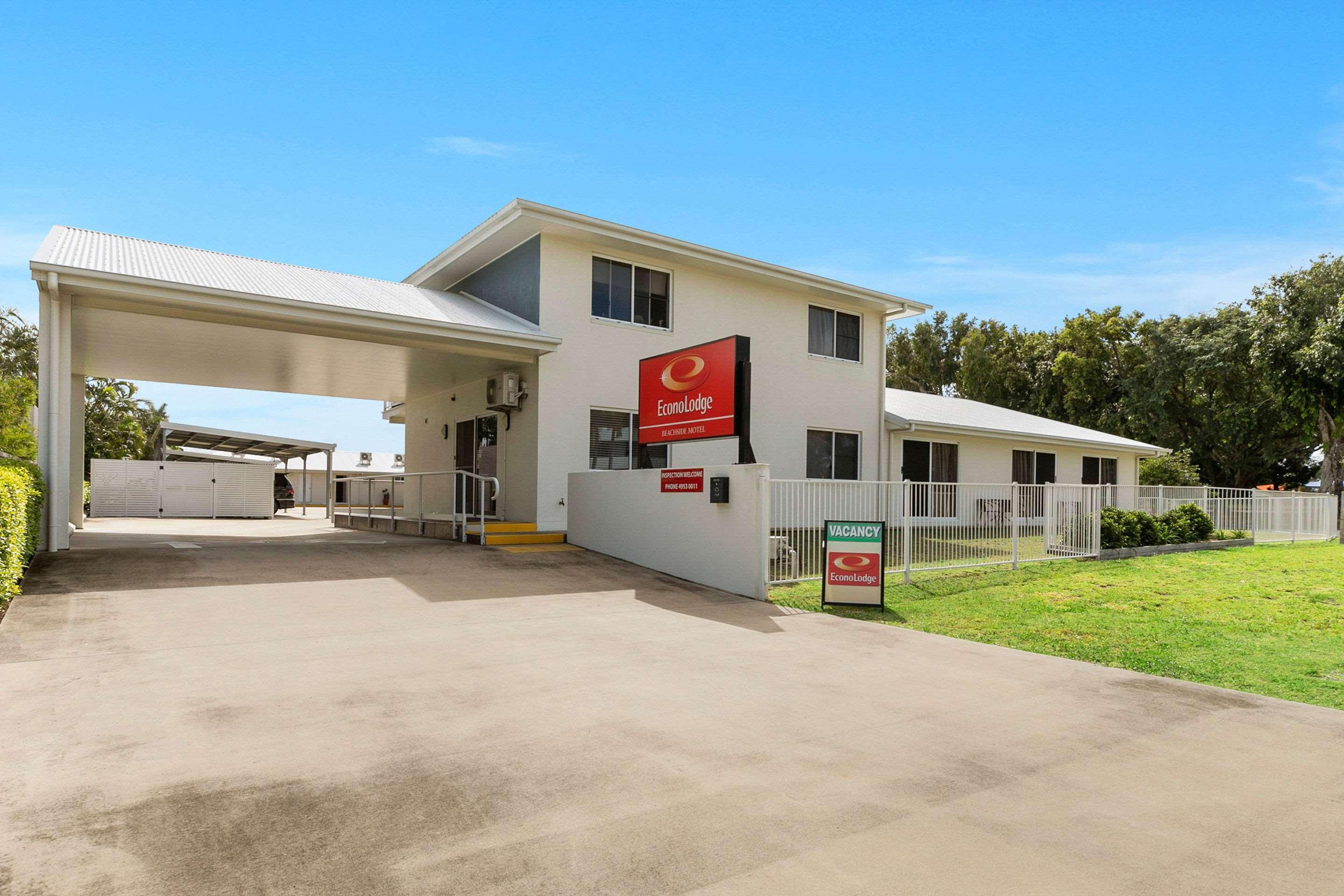 Beachside Boutique Motel Mackay Exteriör bild