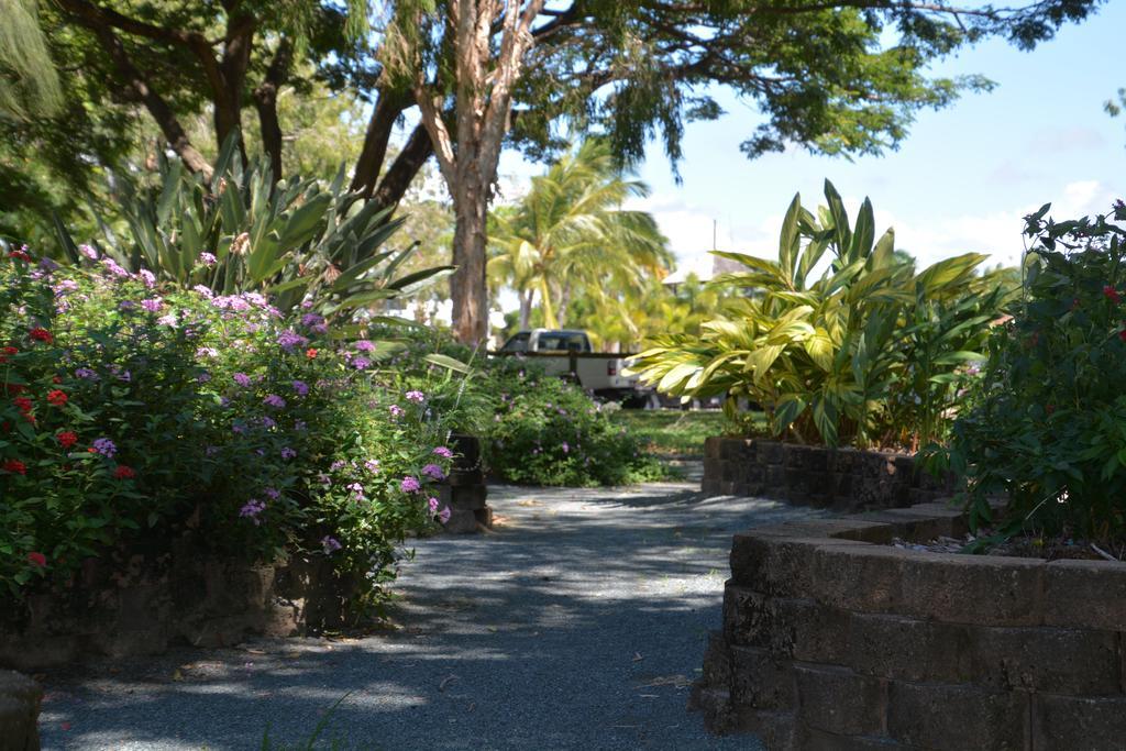 Beachside Boutique Motel Mackay Exteriör bild