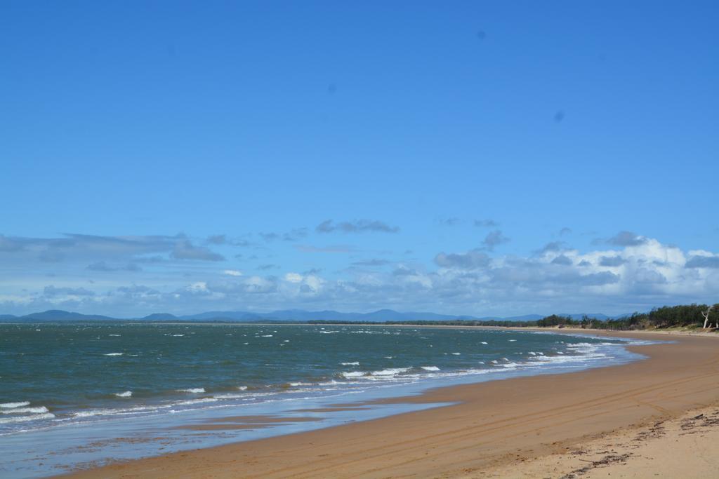 Beachside Boutique Motel Mackay Exteriör bild